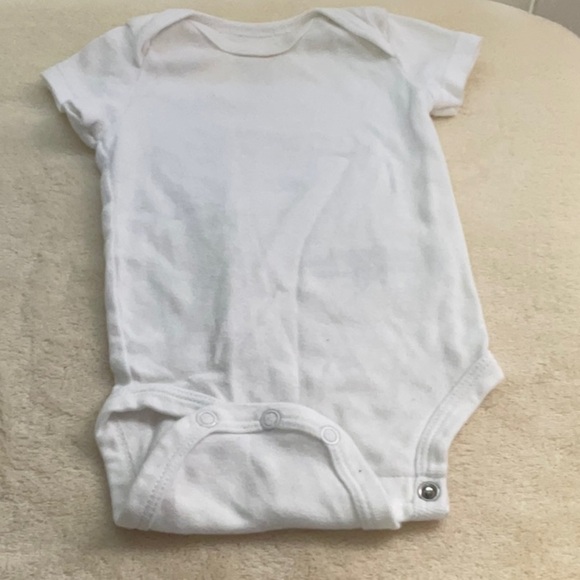 ONIES - Picture 8 of 12